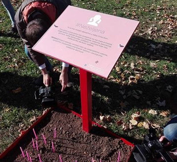 Подгорица: Плоча за све нерођене девојчице